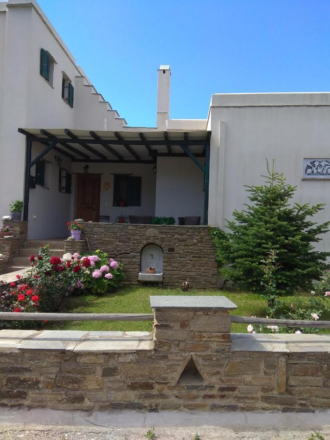 Ampeloessa Apartment Mesi  Ngoại thất bức ảnh