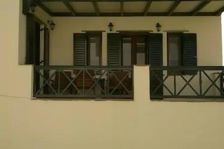 Ampeloessa Apartment Mesi  Ngoại thất bức ảnh
